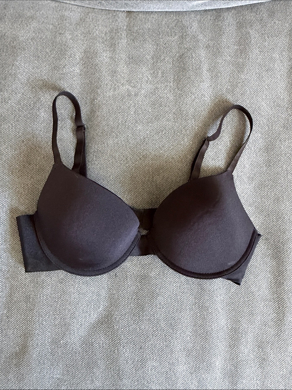 Prima Valentina. Everyday Smooth Padded Black Bra with Light Support. 36c